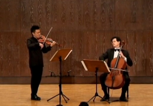 韓德爾名曲改編成人氣小大提琴二重奏